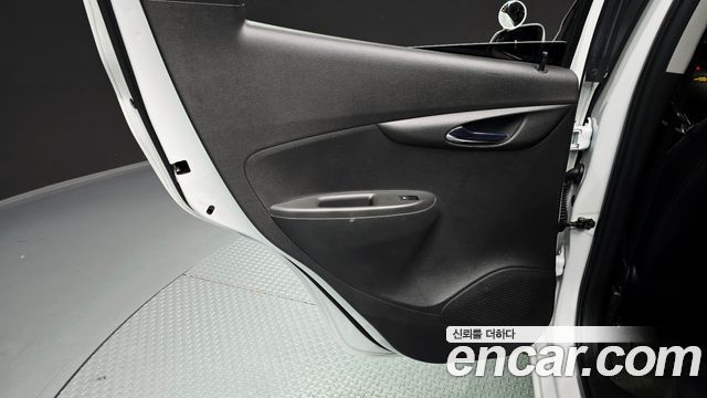 Chevrolet Korea Spark 2016 — photo 15