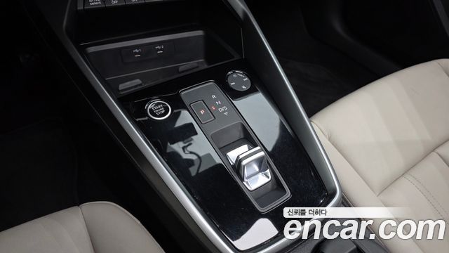 Audi A3 2023 — photo 12
