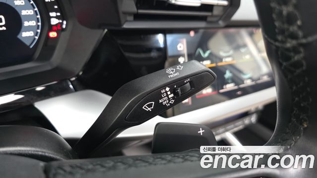 Audi A3 2023 — photo 24