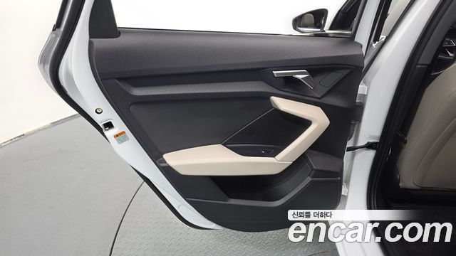 Audi A3 2023 — photo 15
