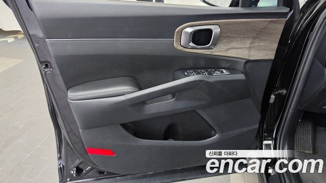 Kia Sorento 2022 — photo 14