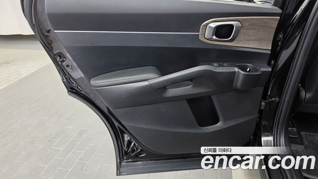 Kia Sorento 2022 — photo 15