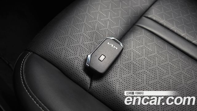 Kia Sorento 2022 — photo 32
