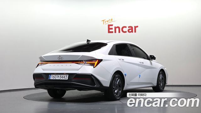 Hyundai AVANTE 2024 — photo 2