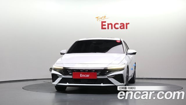 Hyundai AVANTE 2024 — photo 3
