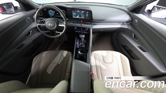 Hyundai AVANTE 2024 — photo 10