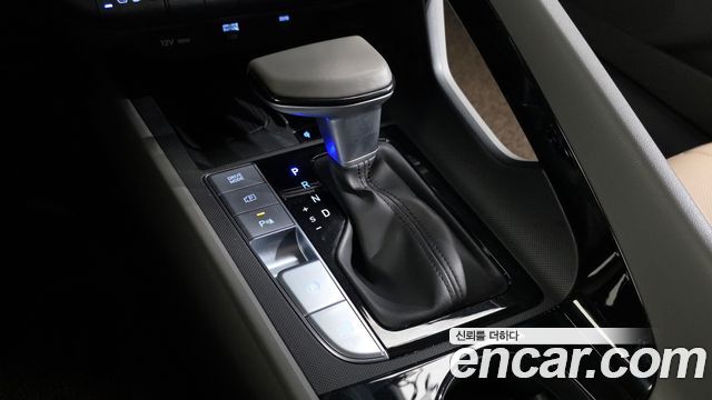 Hyundai AVANTE 2024 — photo 12