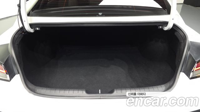 Hyundai AVANTE 2024 — photo 26