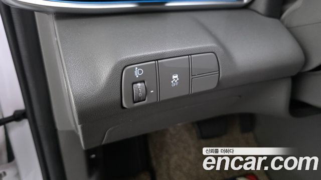 Hyundai AVANTE 2024 — photo 28