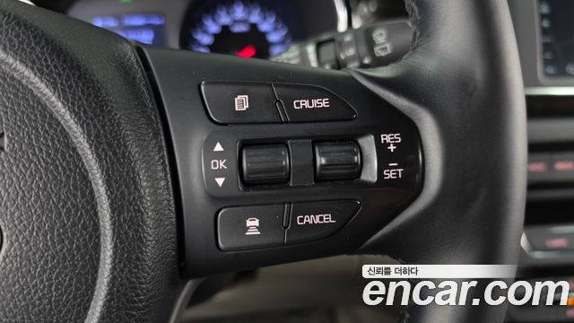 Kia Canival 2020 — photo 22