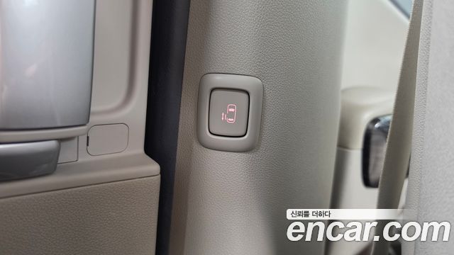 Kia Canival 2020 — photo 24