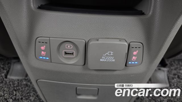 Kia Canival 2020 — photo 25