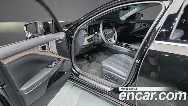 Kia K8 2023 — photo 13