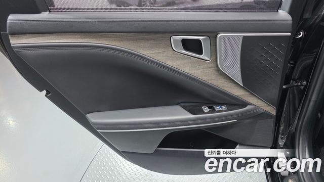 Kia K8 2023 — photo 15