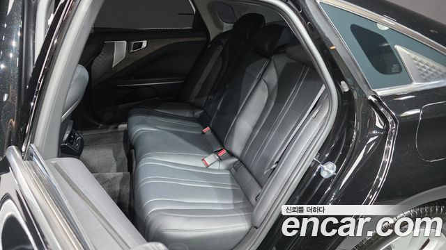 Kia K8 2023 — photo 16