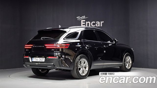 Genesis GV70 2023 — photo 2