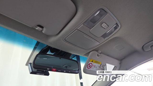 Kia K3 2022 — photo 23