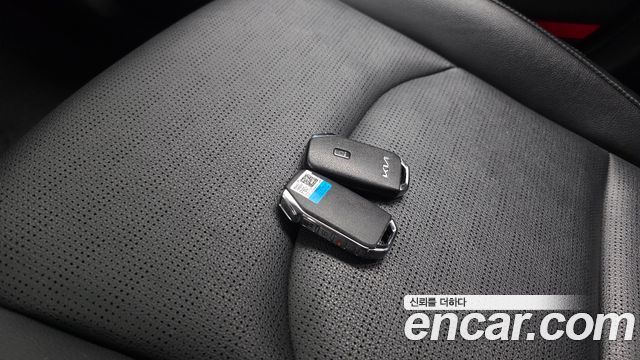 Kia K3 2022 — photo 25