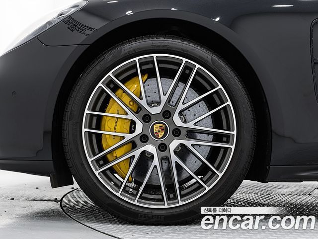 Porsche Panamera 2023 — photo 5