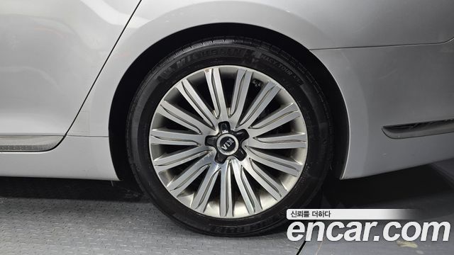 Kia K9 2014 — photo 7