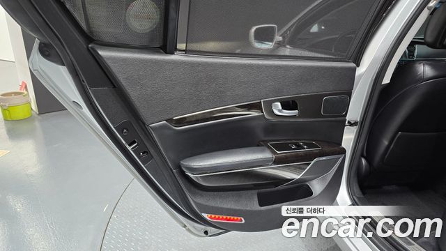 Kia K9 2014 — photo 15