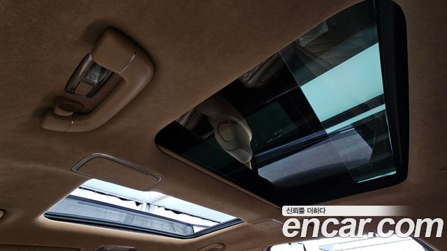 Genesis GV80 2020 — photo 23