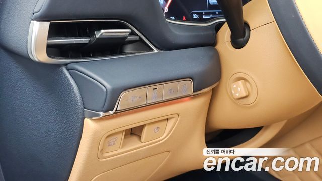 Genesis GV80 2020 — photo 28