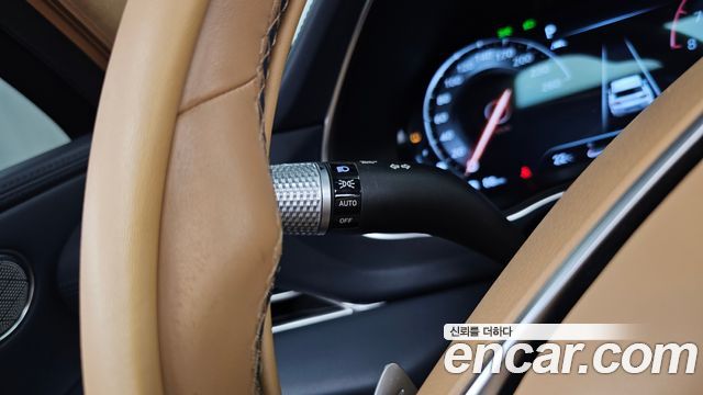 Genesis GV80 2020 — photo 29