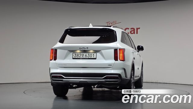 Kia Sorento 2023 — photo 4