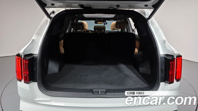 Kia Sorento 2023 — photo 26