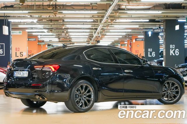 Maserati Ghibli 2021 — photo 6