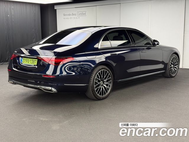 Mercedes-Benz S-Class 2026 — photo 2