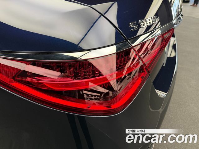 Mercedes-Benz S-Class 2026 — photo 20