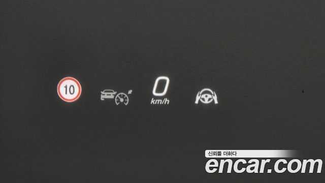Mercedes-Benz E-Class 2025 — photo 30