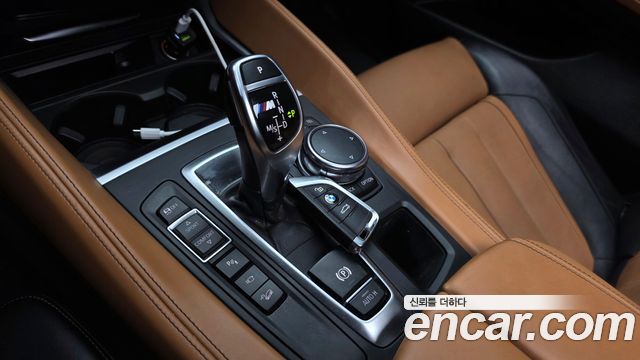 BMW X6 2015 — photo 9