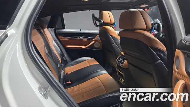 BMW X6 2015 — photo 11