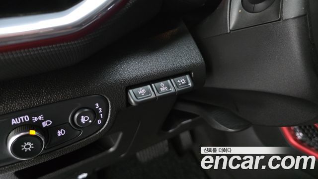 Chevrolet Korea Trailblazer 2022 — photo 21