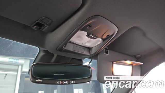 Chevrolet Korea Trailblazer 2022 — photo 28