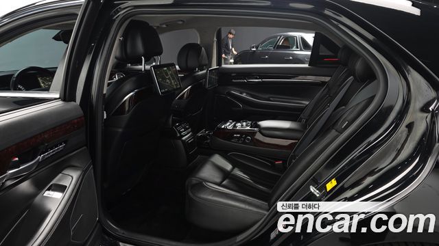 Genesis EQ900 2016 — photo 11