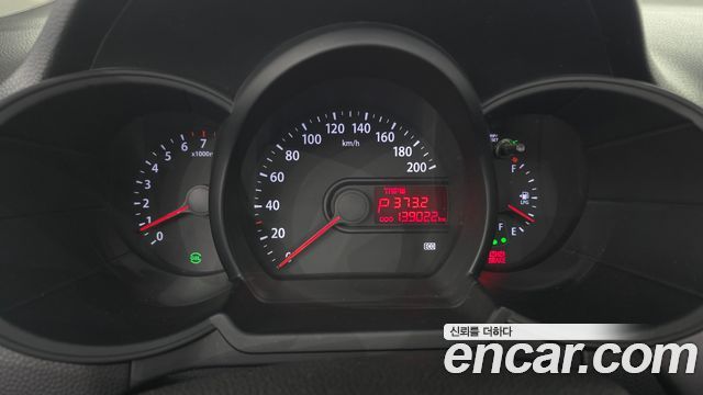 Kia morning 2012 — photo 11