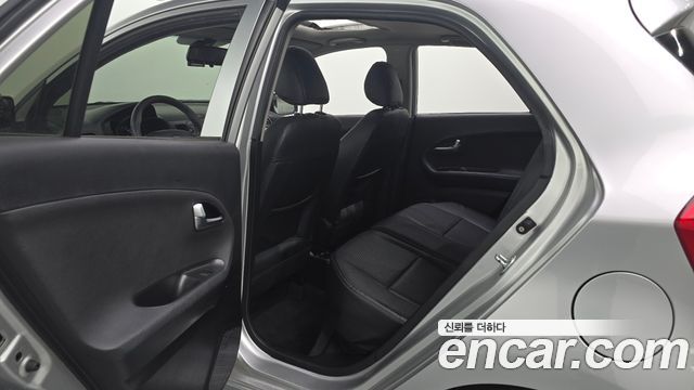 Kia morning 2012 — photo 18