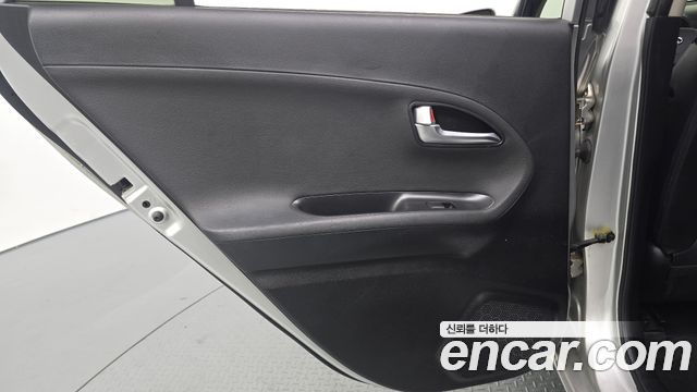 Kia morning 2012 — photo 15