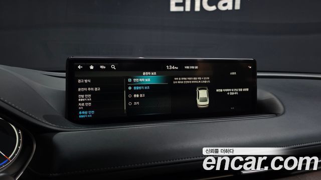 Genesis G80 2022 — photo 22