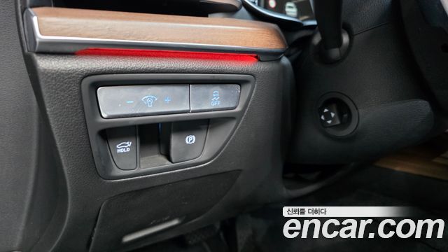 Genesis G80 2022 — photo 23