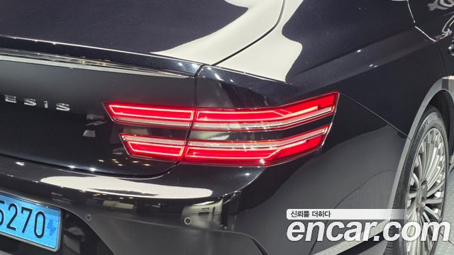 Genesis G80 2022 — photo 9