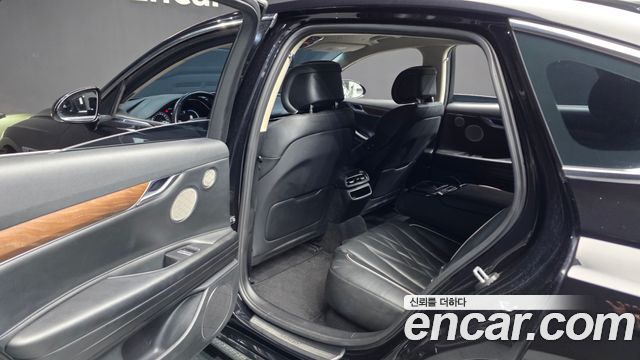 Genesis G80 2022 — photo 16