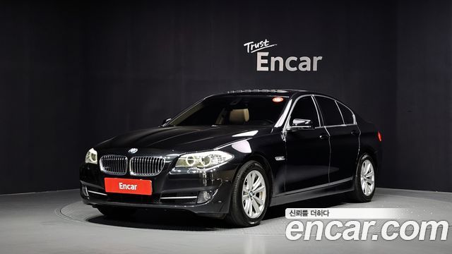 BMW 5-Series 2011 — photo 1