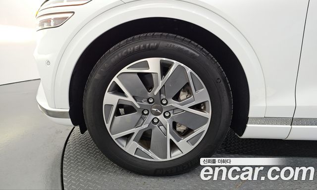 Genesis GV70 2022 — photo 5