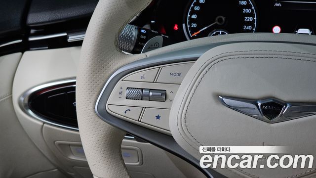 Genesis GV70 2022 — photo 23