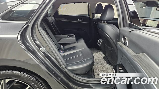 Kia K5 2026 — photo 17